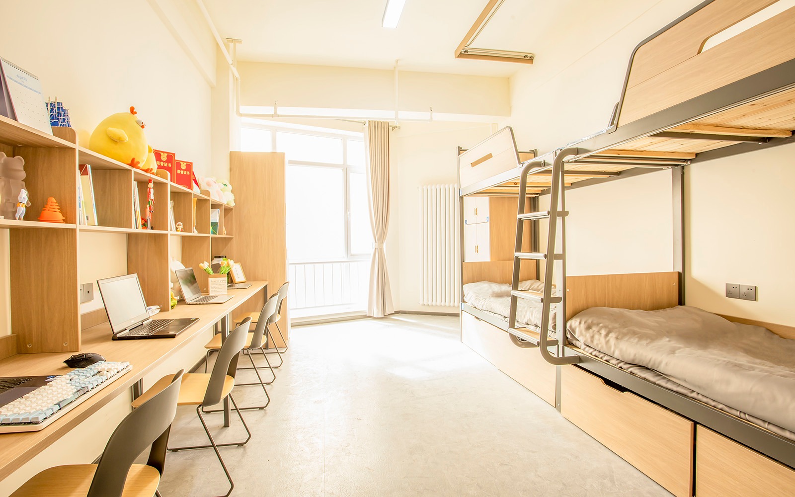 哈尔滨华德学院-英才大厦4人间.jpg