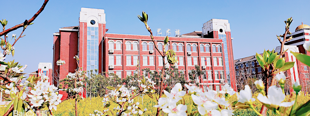南昌职业大学3.jpg