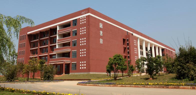 南昌职业大学5.jpg
