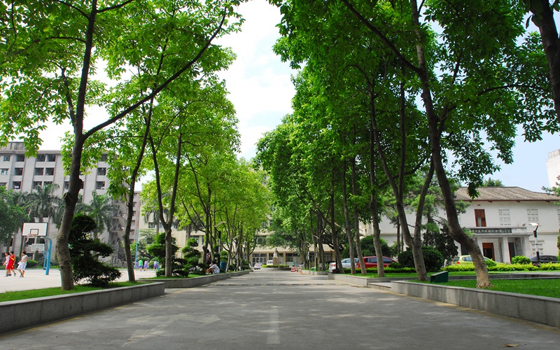 仲恺农业工程学院4.jpg