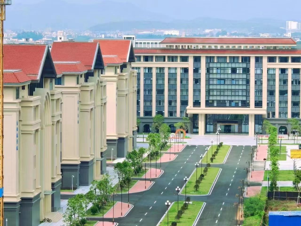 仲恺农业工程学院2.jpg