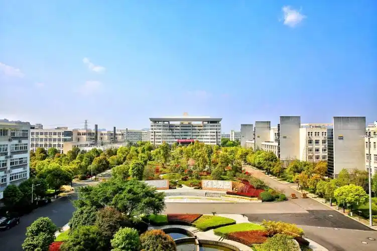 温州职业技术大学就业怎么样？落实率连续20年保持在98%以上