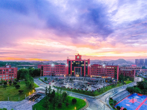 大学3.jpg