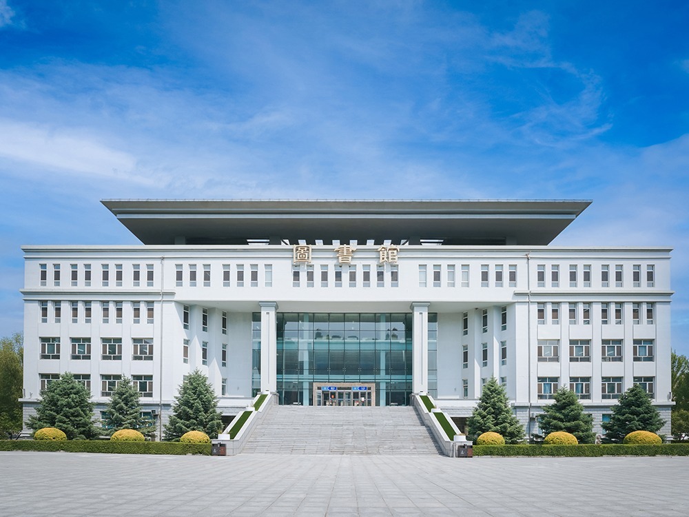 提前1年签约世界500强：哈尔滨华德学院345名学生的校企合作路径