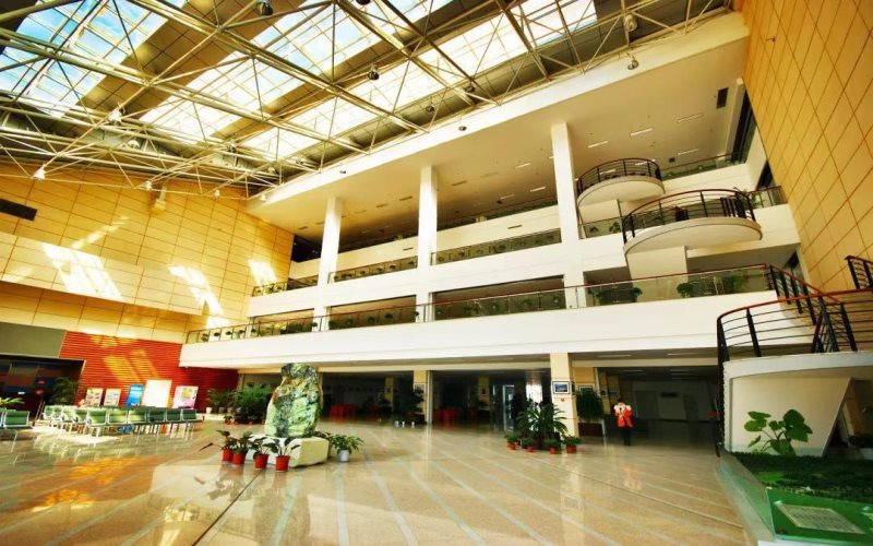报考大连外国语大学9个国家级一流专业，就业率均超95%，如何选