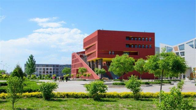 晋中信息学院学费与通勤简析：民办本科中的低学费与近太原区位特征