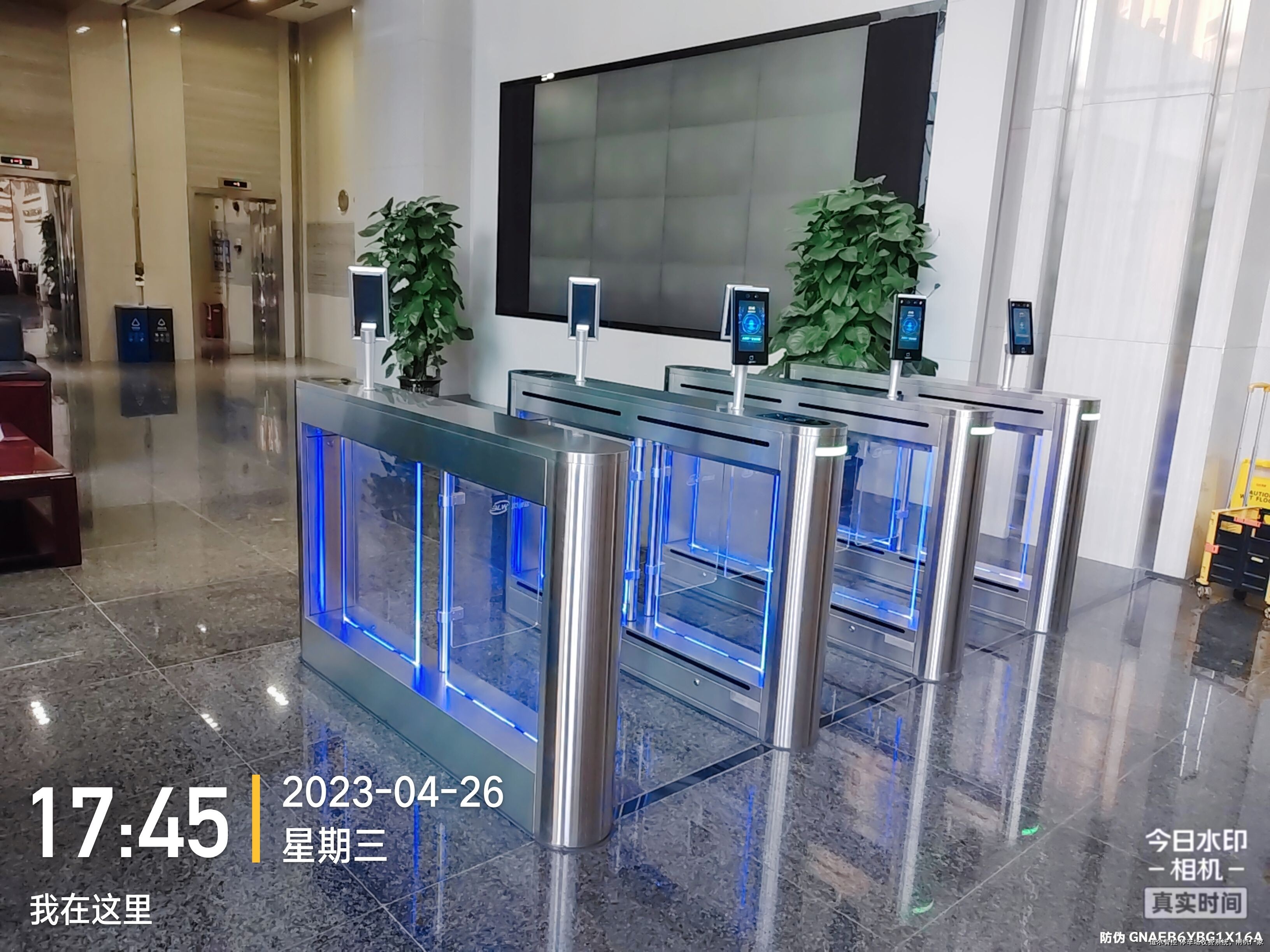 智能化时代的自动旋转闸机与高速闸机品牌在地铁站的应用探索