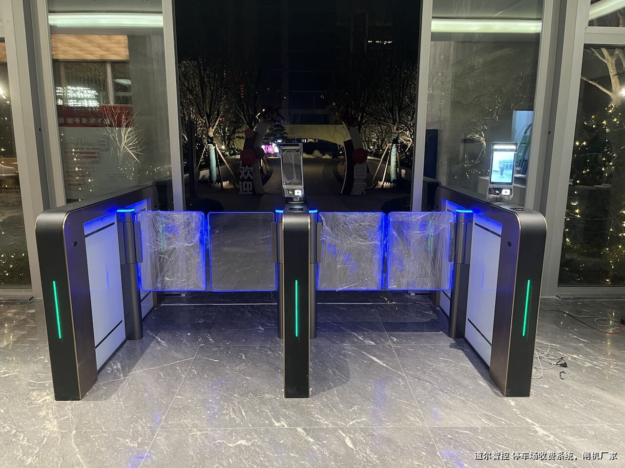 防撞摆闸机是什么？主要用于哪些场景？